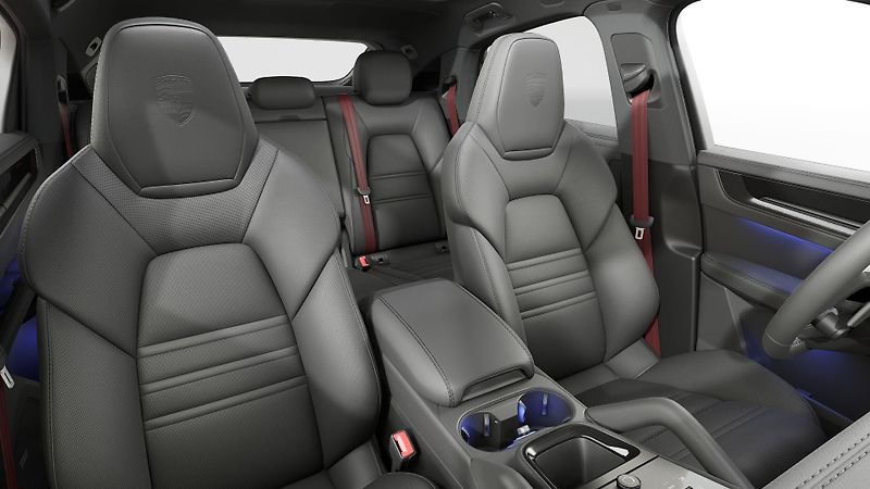 Porsche Cayenne (2026) S E-Hybrid Coupé Black Edition - fotka 9 z 10