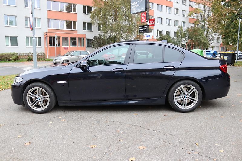 BMW Řada 5 - fotka 18 z 61