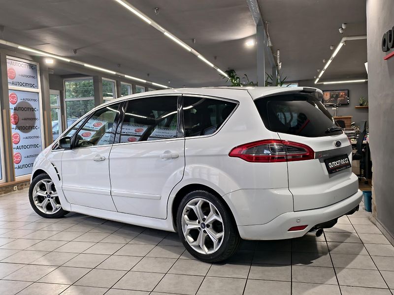 Ford S-MAX 2.2 TDCI 147kW TITANIUM S - fotka 5 z 22
