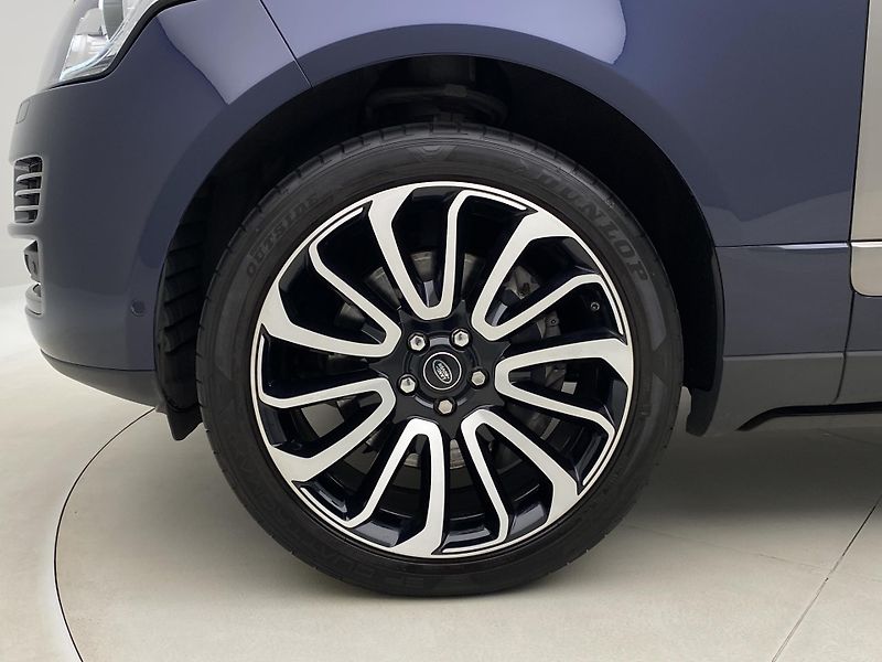Land Rover Range Rover 4.4 SDV8 REZERVACE - fotka 36 z 56