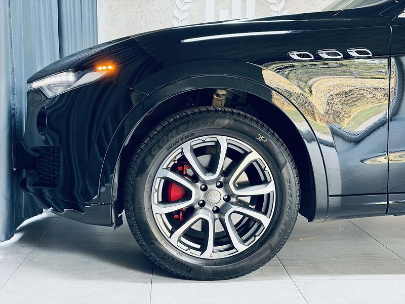 Maserati Levante (2017) 3.0d*V6*Ermenegildo.Zegna* - fotka 10 z 36