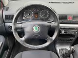 Škoda Octavia (2005) 1.6i, ČR, AC, STK5/28 - náhled 11