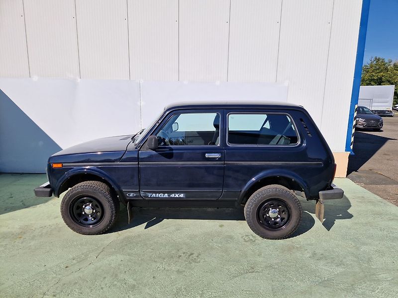 Lada Niva 1.7 Taiga 4x4 - fotka 6 z 24
