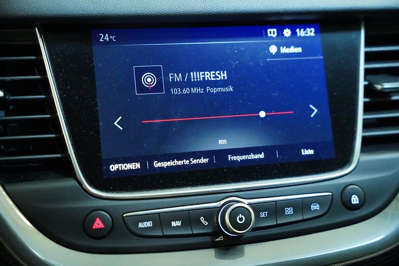 Opel Grandland X - fotka 22 z 29
