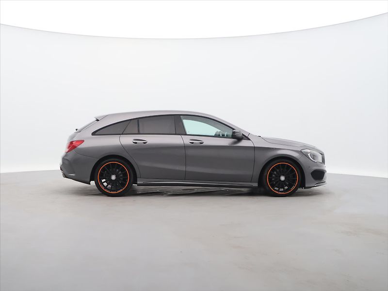 Mercedes-Benz CLA 2,1 220d Aut. 130kW AMG Line - fotka 8 z 26
