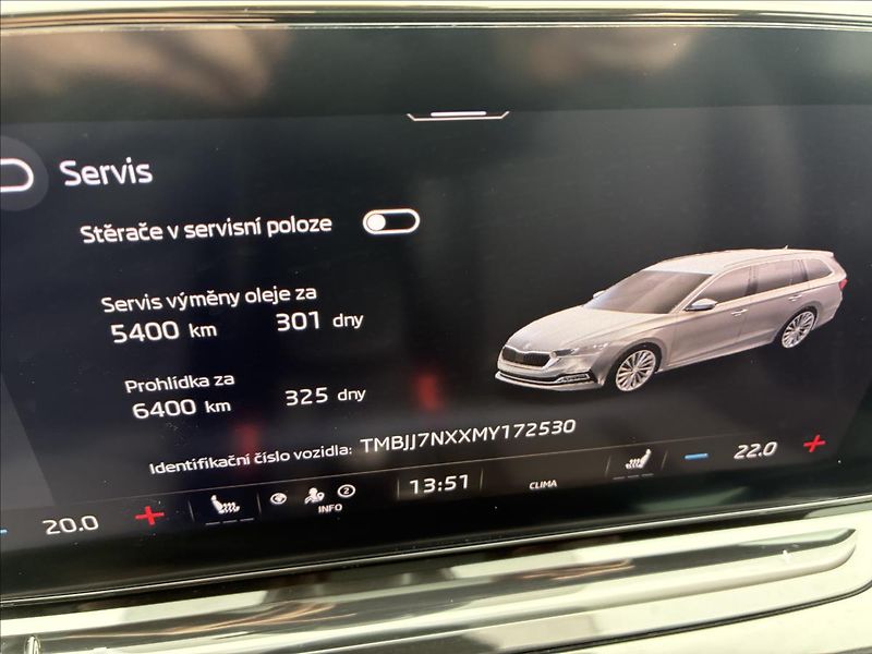 Škoda Octavia 2,0 PANORAMA,CANTON,HEAD-UP - fotka 28 z 28