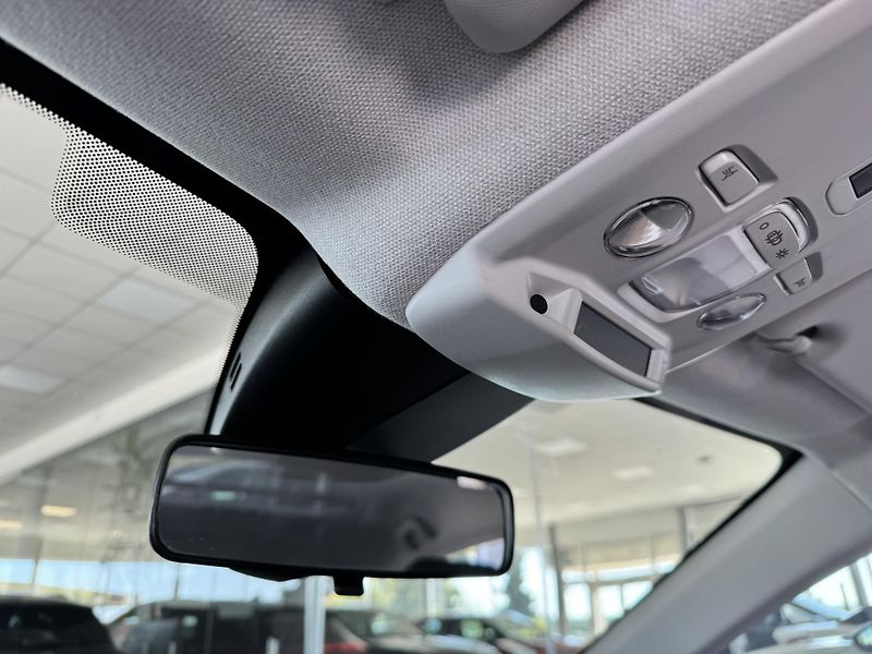 Citroën C4 1,2PT 130*AT8*Full LED*Kamera - fotka 19 z 36