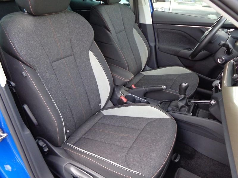 Škoda Scala 1.0 TSI  SPACEBACK STYLE  85 k - fotka 21 z 29