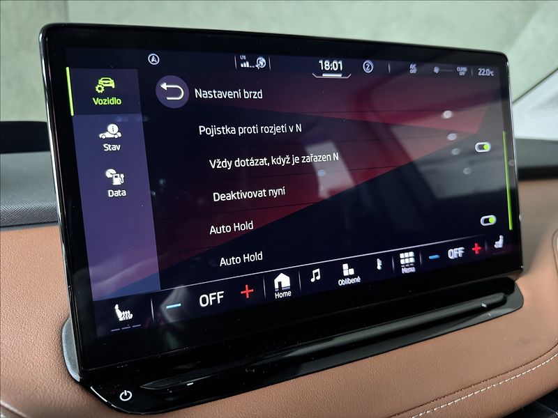 Škoda Enyaq 80 LED Matrix Assist Tepelko - fotka 28 z 50