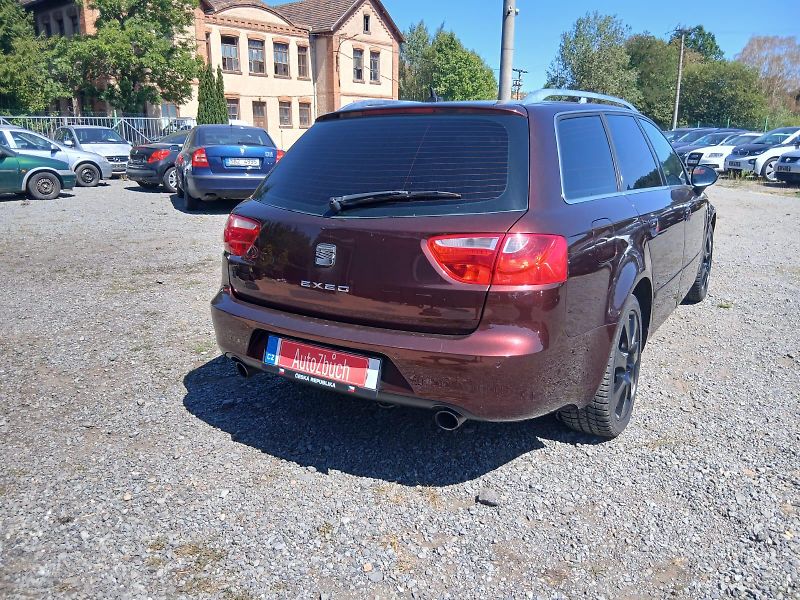 Seat Exeo ST, 2.0 TSI, 200 PS, 6 kvalt. - fotka 10 z 43
