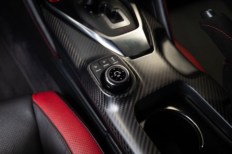 Nissan GT-R R35 BOSE - fotka 14 z 27