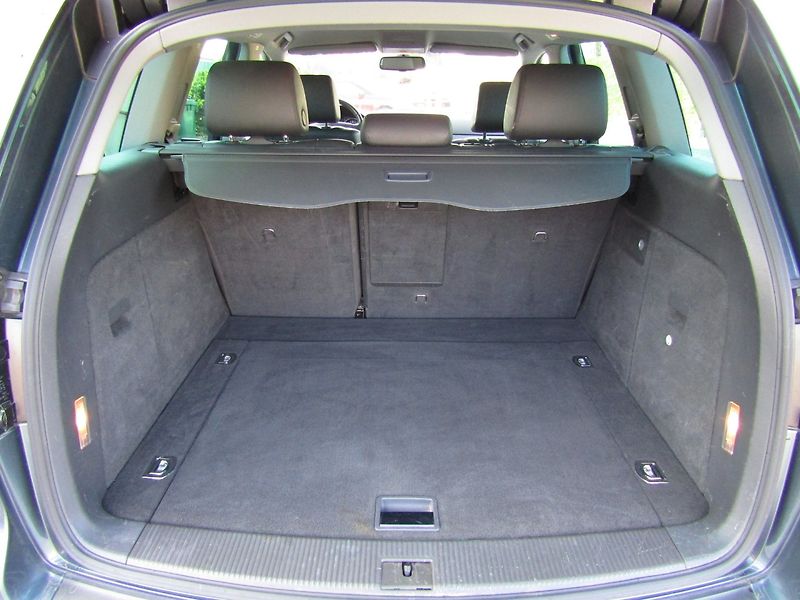 Volkswagen Touareg (2008) 2.5 TDI 4X4  PRUŽINY - fotka 22 z 38