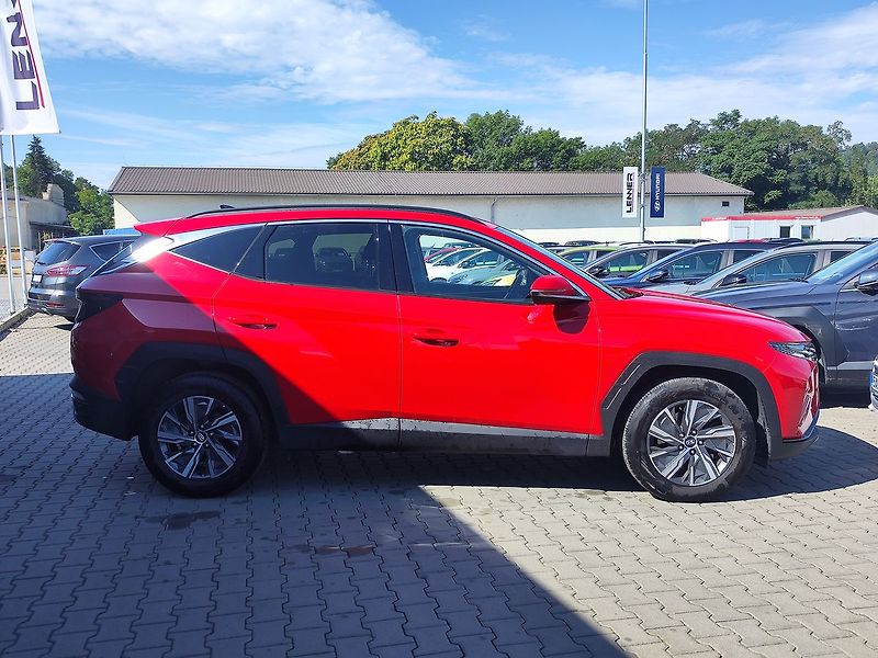 Hyundai Tucson 1.6 T-GDI/110kW Smart DCT MHEV - fotka 4 z 30