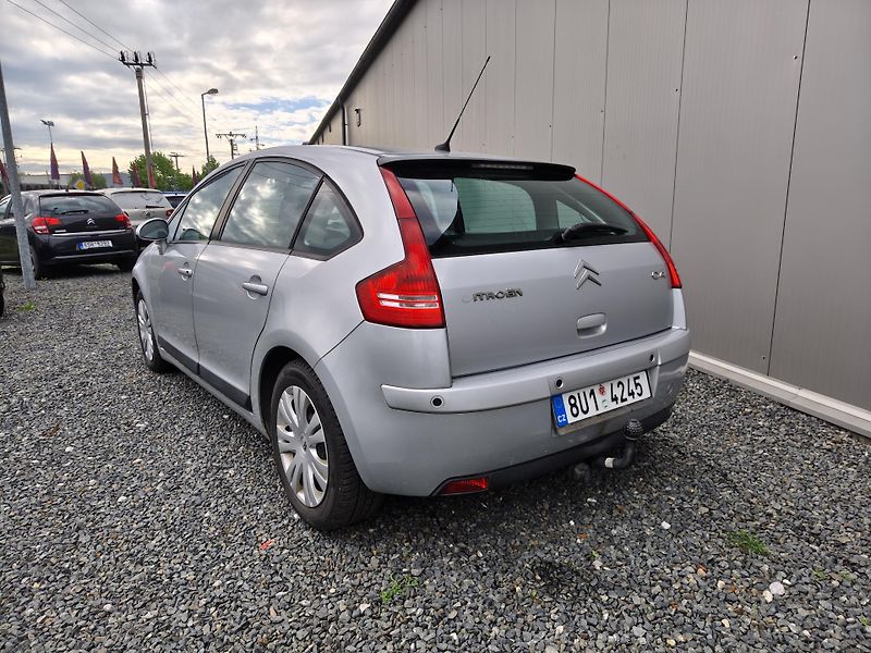 Citroën C4 2,0i 103KW - fotka 4 z 17