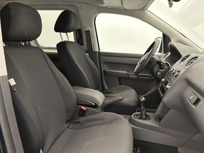 Volkswagen Caddy 1.2 TSI - fotka 16 z 22