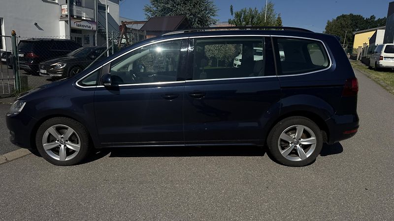 Volkswagen Sharan (2015) 2.0 TDI 110KW DSG 7MÍST - fotka 10 z 26
