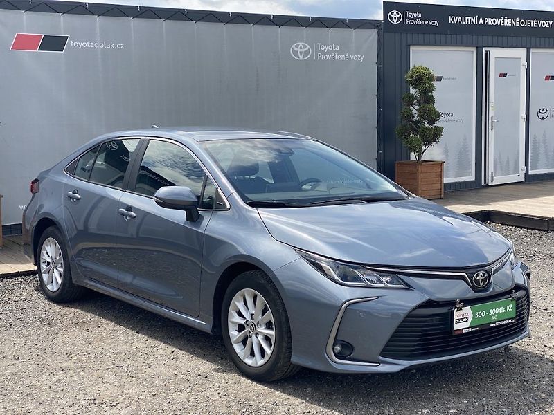 Toyota Corolla 1.5i, ČR-1m, ComTech, DPH - fotka 1 z 15