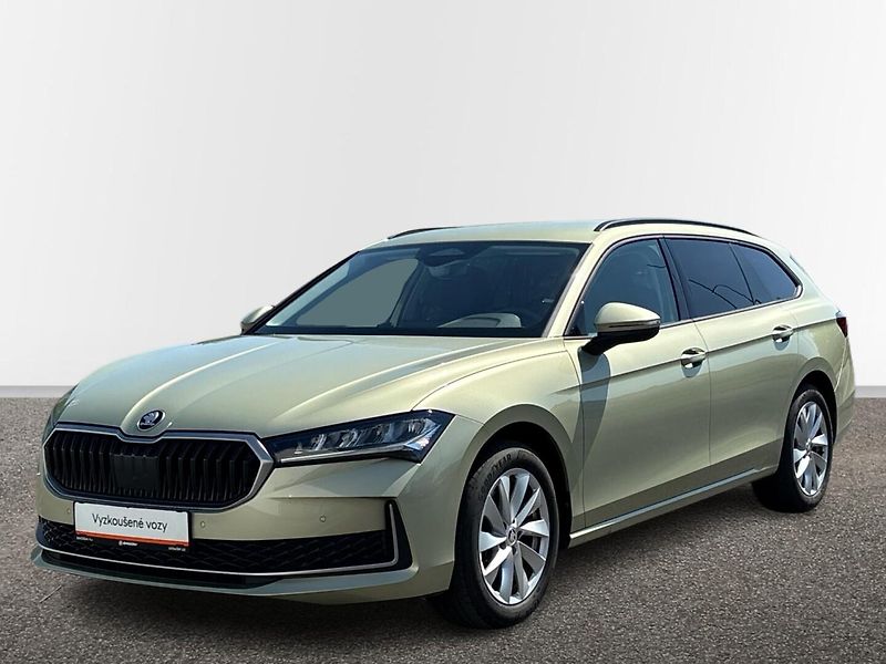 Škoda Superb SELECTION - fotka 1 z 27