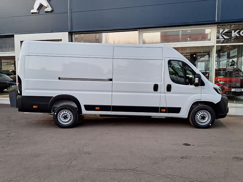 Peugeot Boxer (2026) FG 4350 L4H2 BHDi 180k MAN6 - fotka 4 z 15