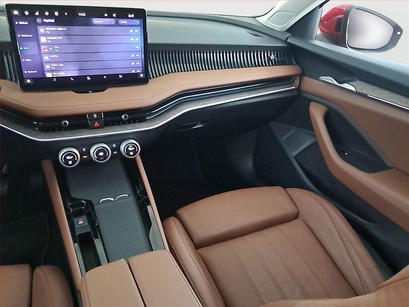 Škoda Superb (2024) Selection 1.5 TSI - fotka 8 z 29