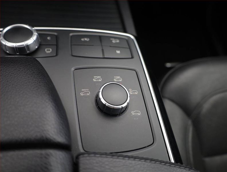 Mercedes-Benz GLS (2017) 350 d 4MATIC - fotka 17 z 21