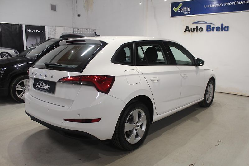 Škoda Scala (2019) 1.0 TSI 70kW Klima LED - fotka 13 z 31