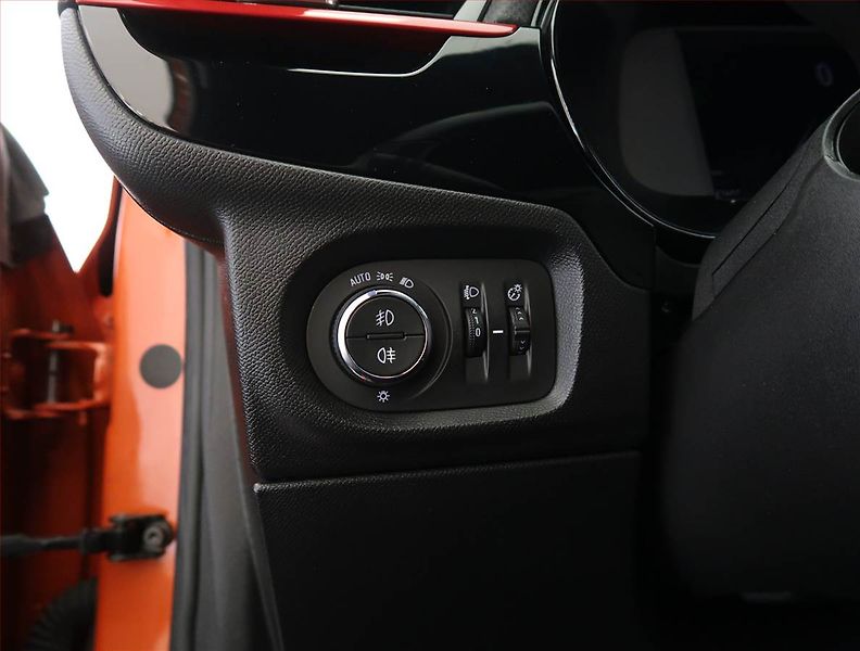 Opel Corsa (2021) GS Line 1.2 Turbo, Serv.kniha - fotka 22 z 22