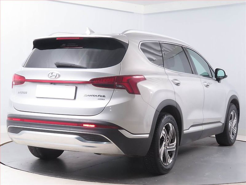 Hyundai Santa Fe (2021) 2.2 CRDi - fotka 5 z 20