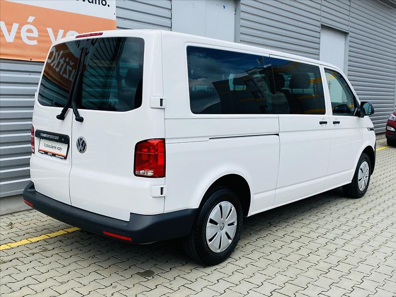 Volvo XC90 2,0 B5 AWD 173kW Inscription - fotka 2 z 31