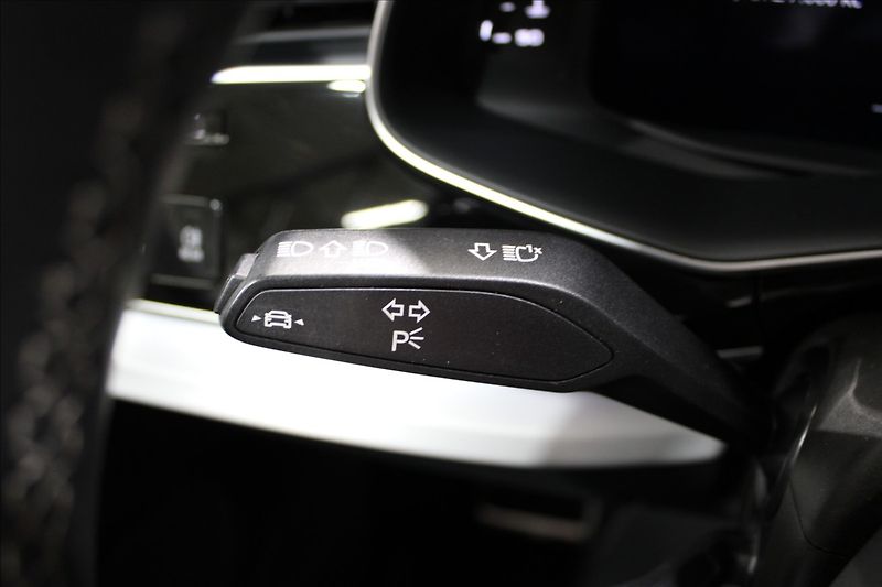 Audi Q7 3,0 TDI quattro  S line - fotka 17 z 37