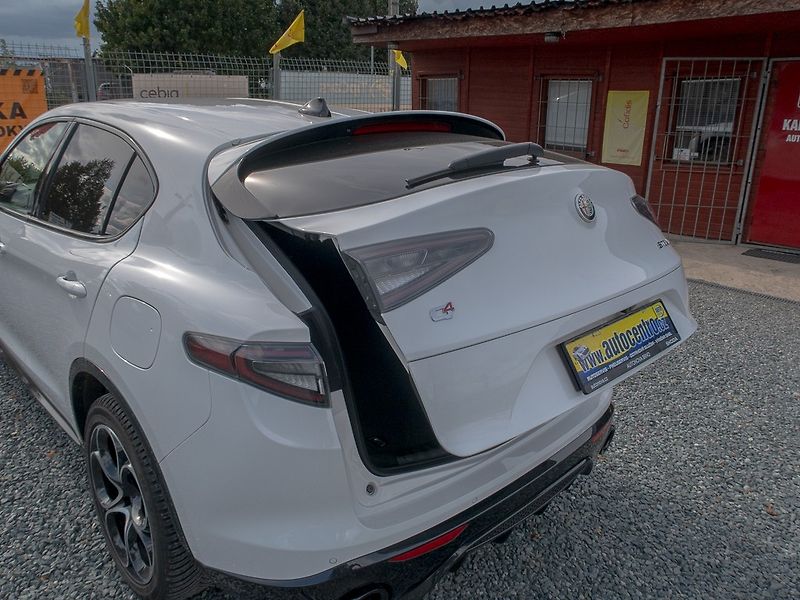 Alfa Romeo Stelvio (2024) 2.2D 154KW Q4 – VELOCE - fotka 63 z 71