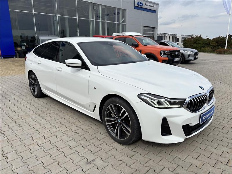 BMW Řada 6 3,0 GT xDrive 245kW DPH - fotka 7 z 57