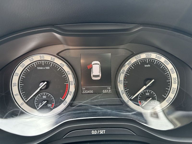 Škoda Kodiaq (2022) 2.0 TDI DSG Ambition - fotka 6 z 31