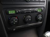 Škoda Octavia (2007) 2.0 TDI, Serv.kniha, nová STK - náhled 11