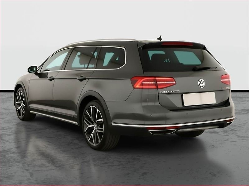 Volkswagen Passat (2017) Alltrack 2.0 BiTDI, 4X4 - fotka 4 z 18