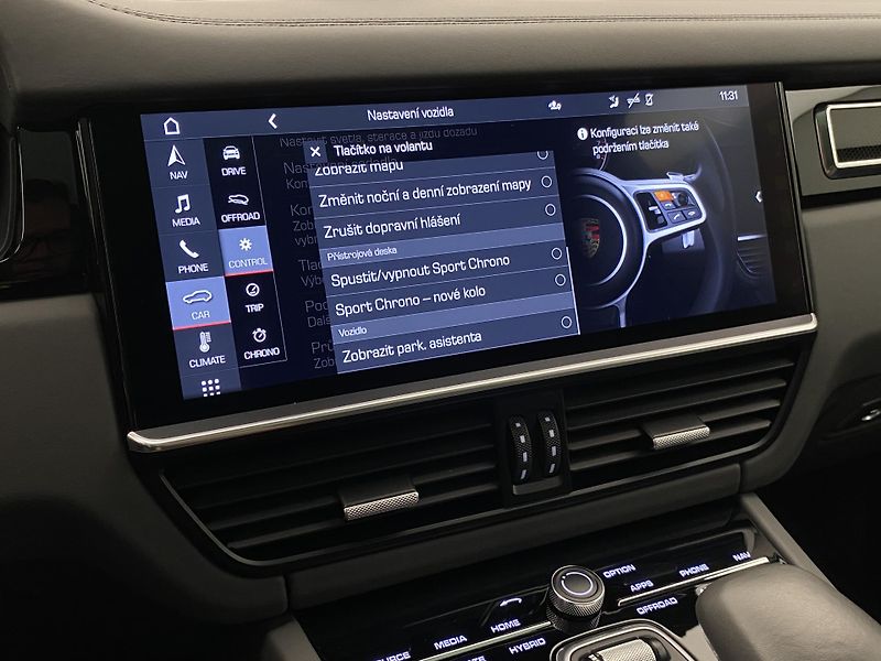Porsche Cayenne E-HYBRID 250kW AWD AUT CZ - fotka 66 z 111