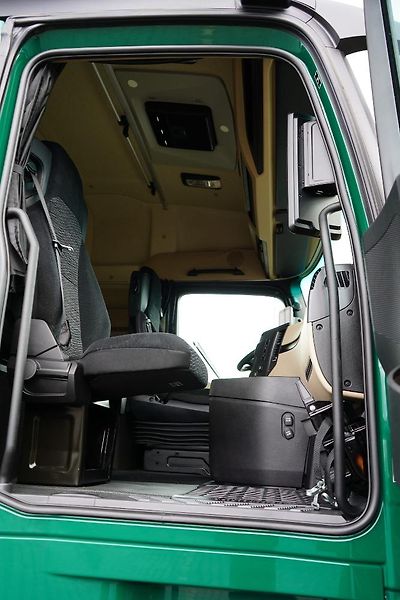 Mercedes-Benz Actros (2021) 1845 tahač EURO 6 - fotka 8 z 21