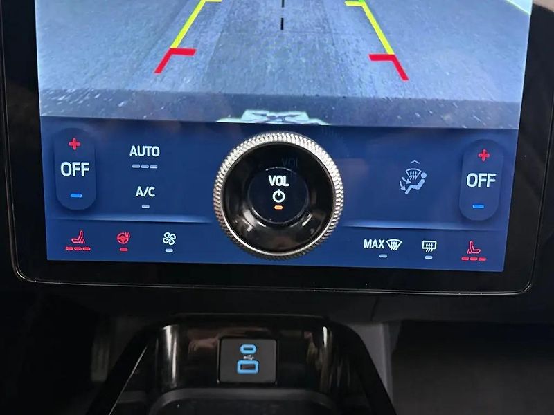 Ford Mustang Mach-E RWD 75kWh 190kW 1.Maj DPH - fotka 7 z 9