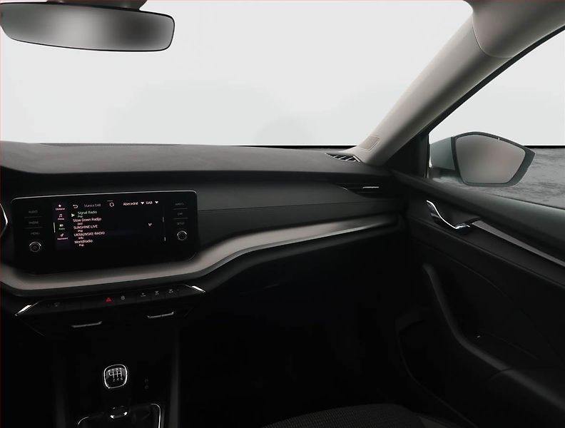 Škoda Octavia (2022) Ambition 2.0 TDI, ČR,1.maj - fotka 8 z 20