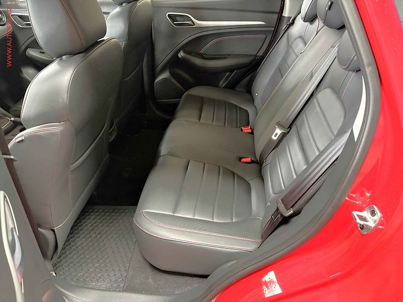 MG ZS (2023) 1.0T, 1.maj,ČR, Elegance - fotka 10 z 17