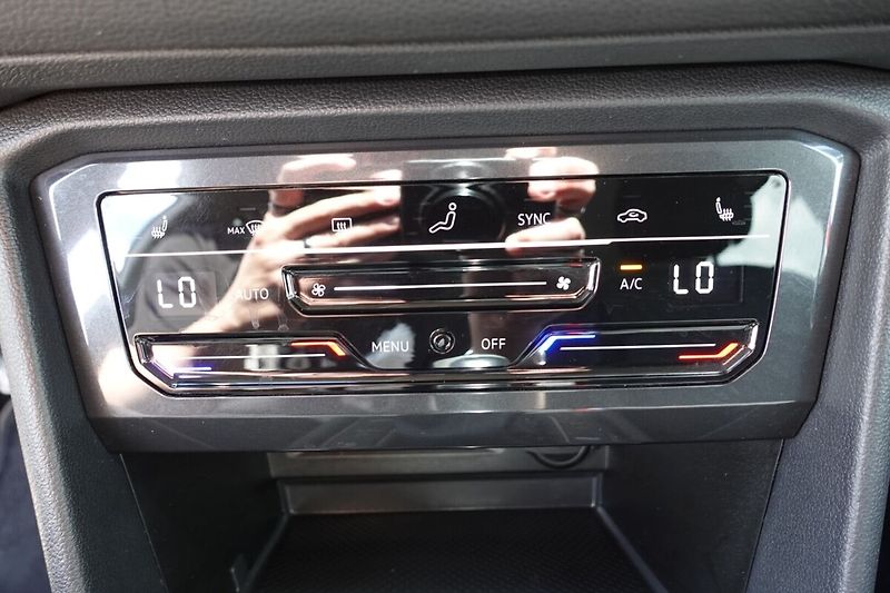 Volkswagen Tiguan 1.5 TSI EVO 110 kW Life - fotka 23 z 32