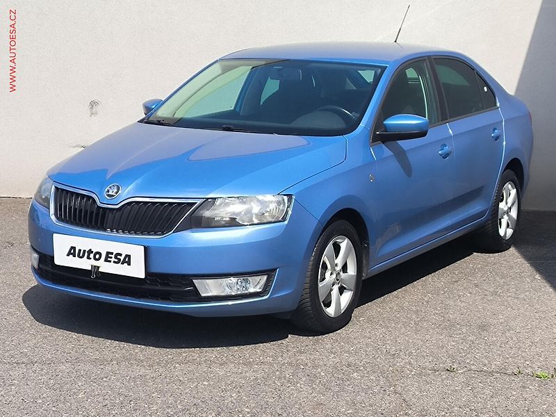 Škoda Rapid (2013) 1.2 TSi, Ambition, park. - fotka 3 z 16