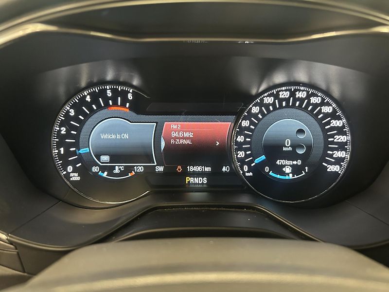 Ford Mondeo (2015) 2.0TDCi Aut Titanium LED 110kW - fotka 10 z 26