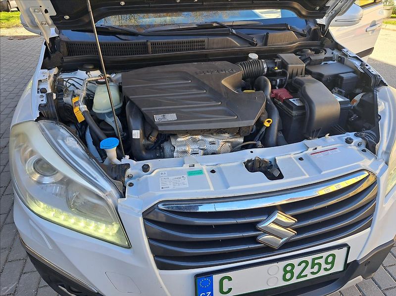 Suzuki SX4 S-Cross 1,6 DDiS - fotka 58 z 58