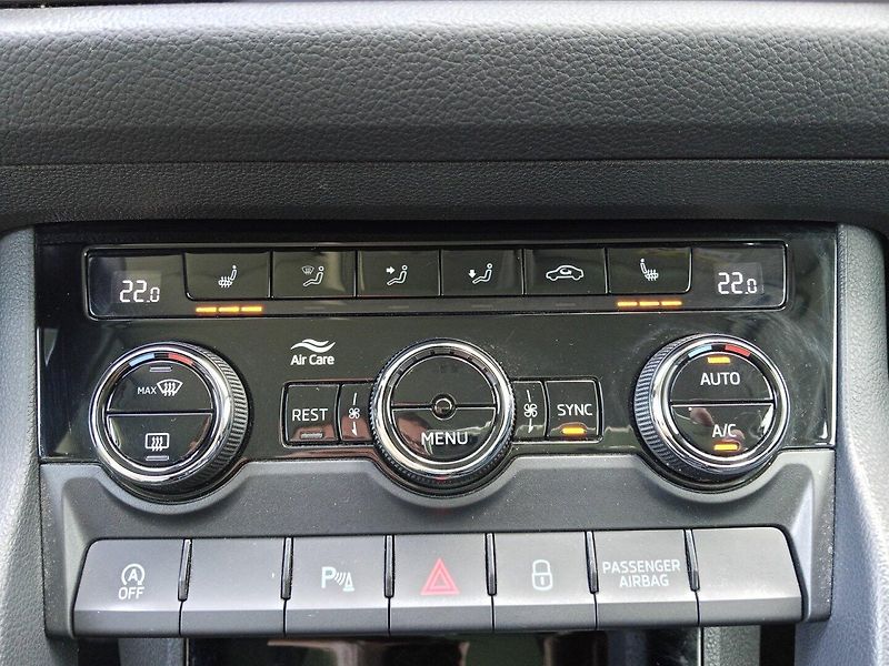 Škoda Kodiaq (2020) Style! 4x4! 2.0 TSI 140KW! DSG - fotka 18 z 44