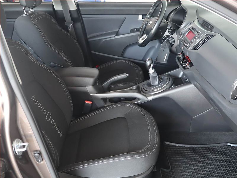 Kia Sportage (2014) 2.0 CRDi, 4X4, Serv.kniha - fotka 9 z 23