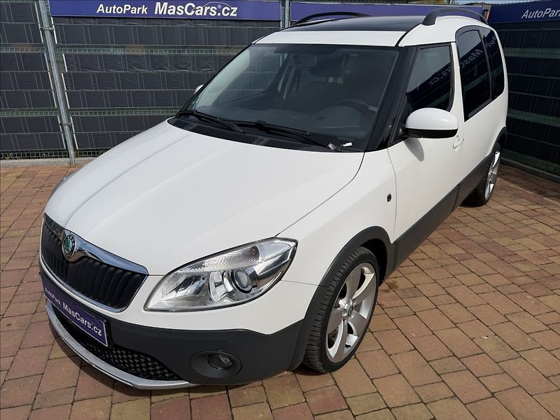 Škoda Roomster 1.2 TSI Scout/Panorama - fotka 4 z 11