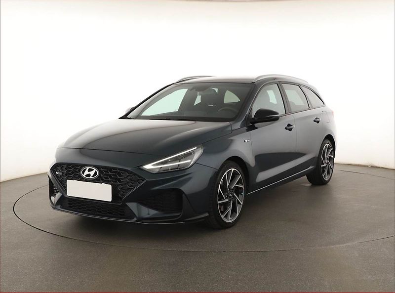 Hyundai i30 (2021) N-Line 1.5 T-GDI MHEV - fotka 2 z 17