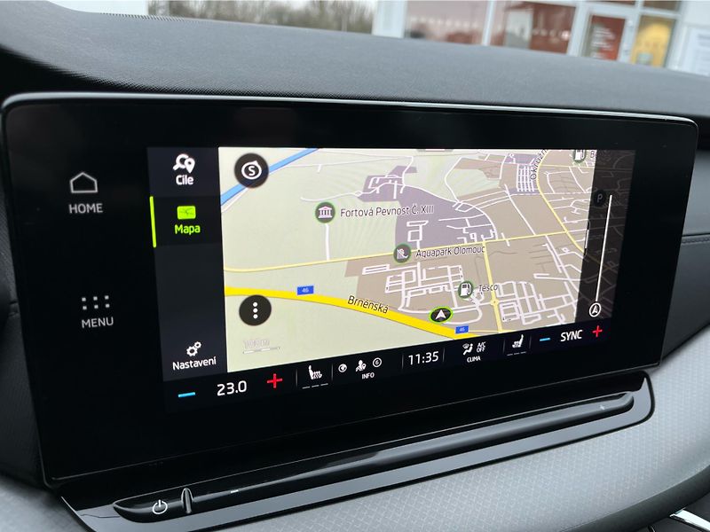 Škoda Octavia 2.0 TDI 110 kW AMBITION - fotka 18 z 28