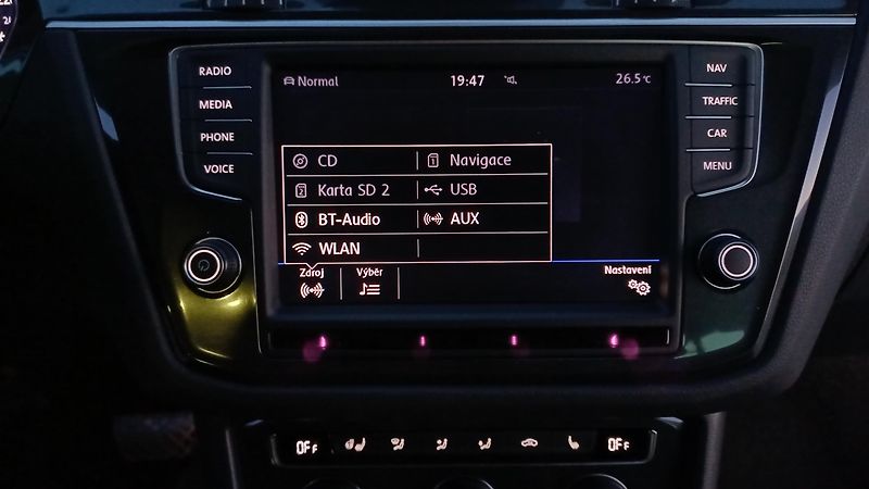 Volkswagen Tiguan TDI 110kW 4x4 HIGHLINE - fotka 36 z 50